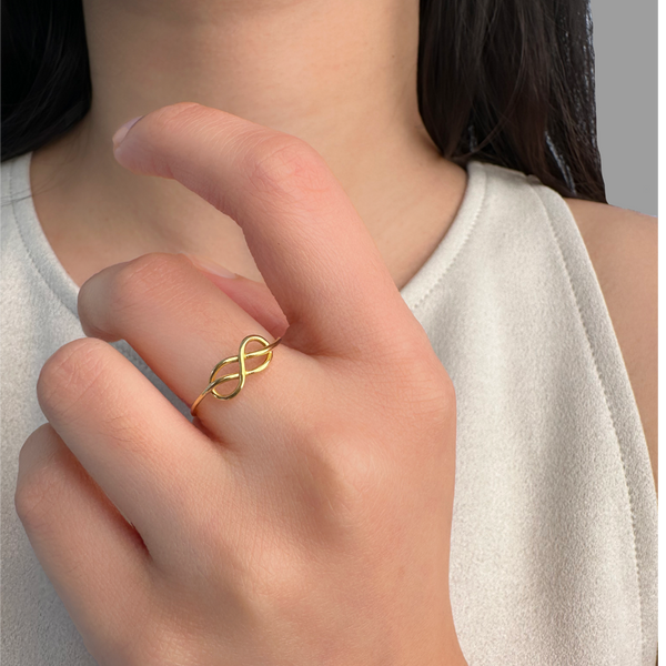 MAOR Infinity 18-karat gold diamond ring | NET-A-PORTER